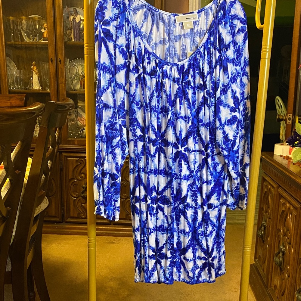 Michael Kors Long Sleeve Blue and White top